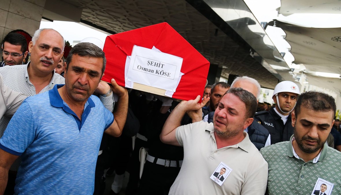 تشييع الديبلوماسي كوسيه في أنقرة: المشتبه في اغتياله "من أهالي دياربكر"