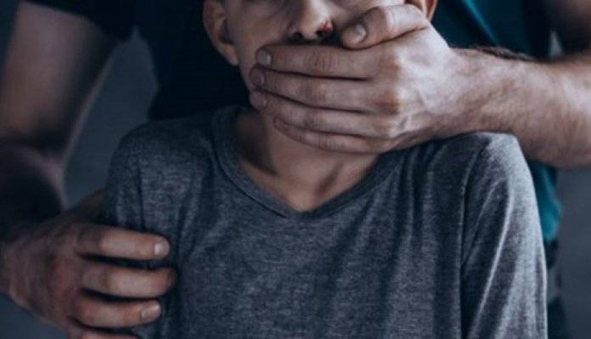 اعتداء جنسي على فتى في حلبا... توقيف مشتبه فيهما