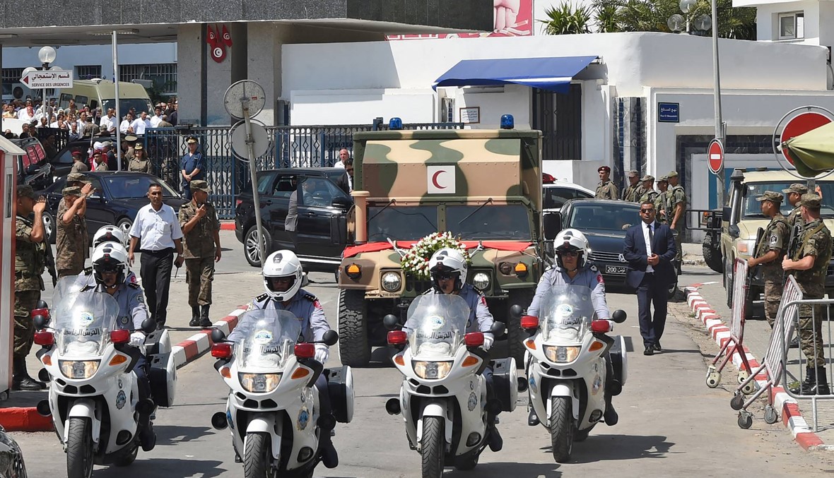 تونس الحزينة تبكي السبسي... جنازة رسميّة السبت "لهذا الرجل الاستثنائي"