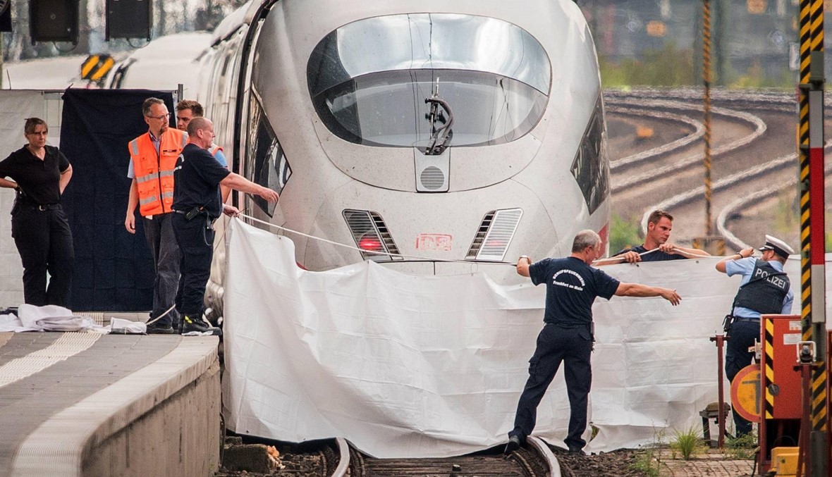 ألمانيا: مقتل صبي بعدما دفعه رجل أمام قطار سريع في فرانكفورت