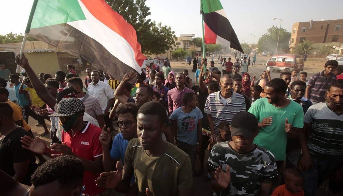 " حركة الاحتجاج السودانية: "لا مفاوضات" مع المجلس العسكري اليوم