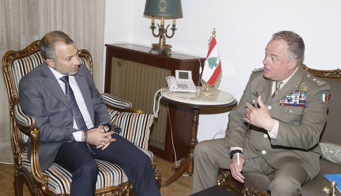 رئيس بعثة اليونيفيل زار باسيل: لاحترام القرار 1701 بما يخدم مصلحة الأمن والاستقرار على طول الخط الأزرق