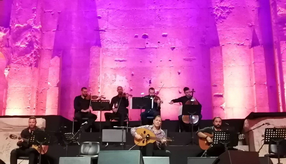 عمر البشير في معبد باخوس: موسيقى تأخذنا إلى عالم السلام والحبّ