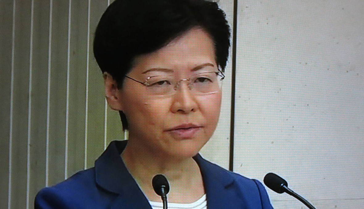 رئيسة السلطة التنفيذية في هونغ كونغ: أعمال العنف تدفع المدينة "على طريق اللاعودة"