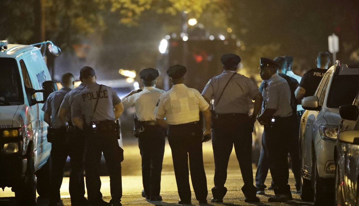 إصابة 6 شرطيين في تبادل لإطلاق النار في فيلادلفيا... القناص كان متحصناً في بناية