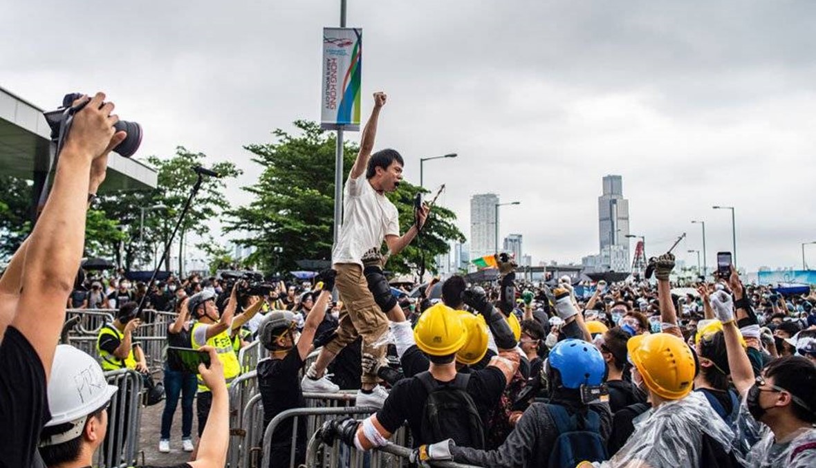 2.4 مليارا دولار دعم اقتصادي لمواجهة الاحتجاجات في هونغ كونغ