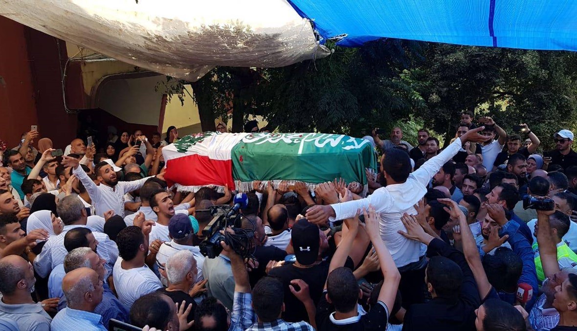 جثمان حسين فشيخ ووري في الثرى: لبنان يحتاج إلى تضحيات مسؤوليه