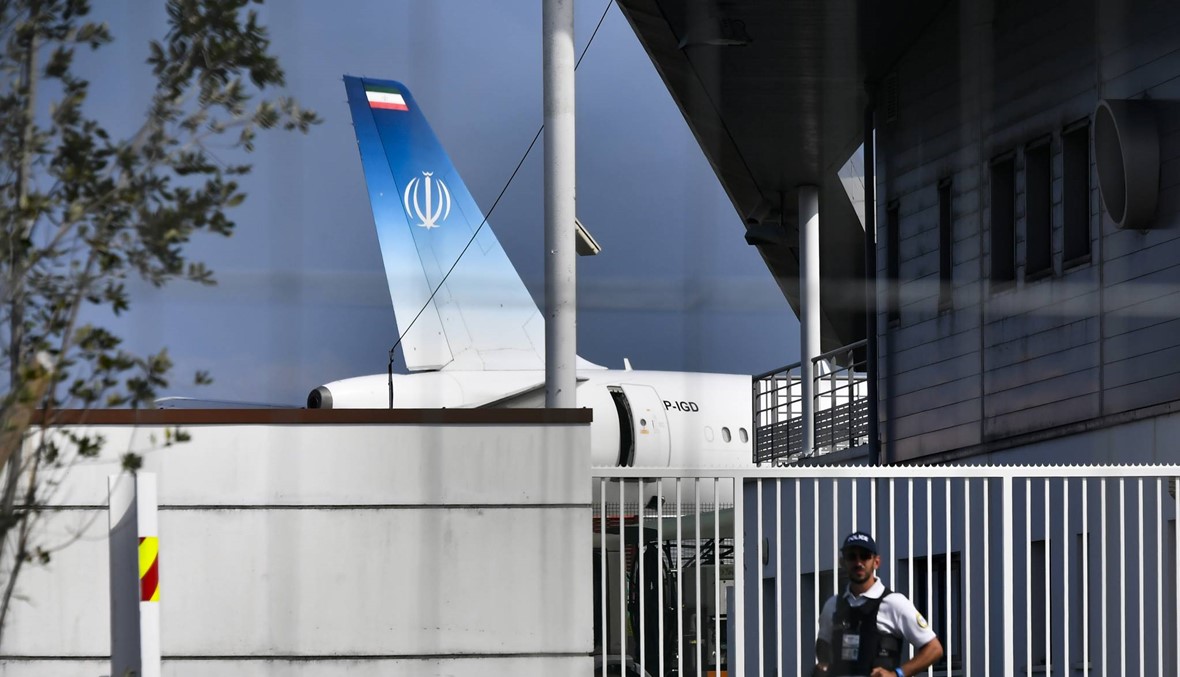 طائرة رسميّة إيرانيّة تحطّ في بياريتز بفرنسا: ظريف مفاجأة قمّة مجموعة السبع
