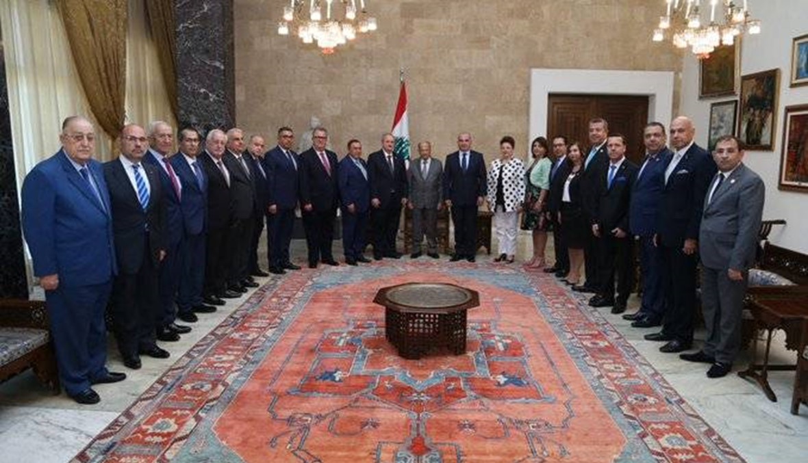 عون: لبنان سيخرج من الأزمة الاقتصادية ولن نُهزَم