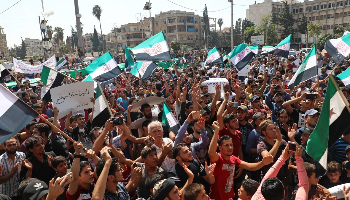 سوريا: مئات تظاهروا في إدلب تنديداً بالنّظام السوري وموسكو