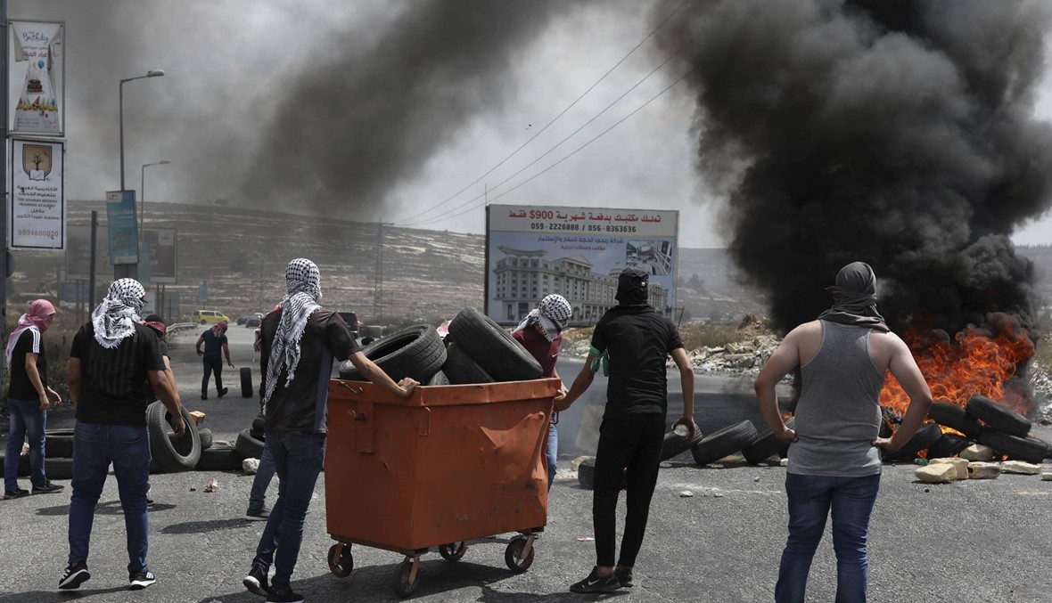فلسطينيّون تظاهروا في الضفّة: نتنياهو "مسؤول" عن وفاة الأسير بسام السايح