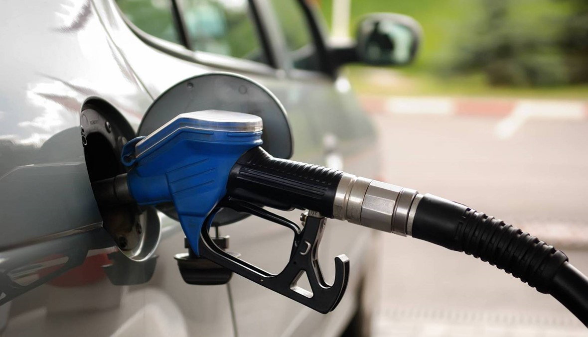 انخفاض سعر صفيحة البنزين