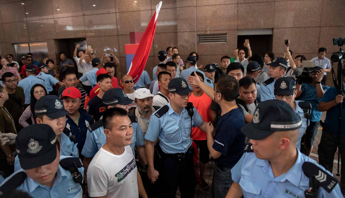 "العفو الدولية" تندّد باستخدام الشرطة المفرط للقوة في تظاهرات هونغ كونغ