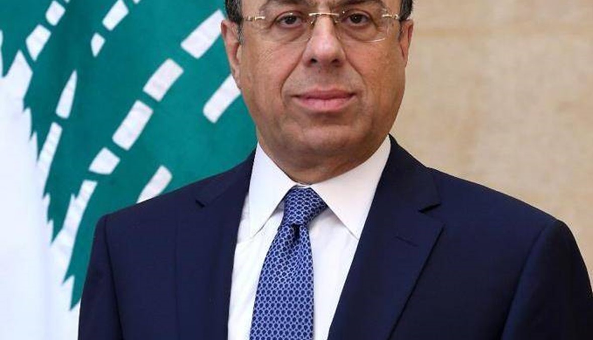 بطيش: لن أوقّع على أيّ عقد بالتراضي
