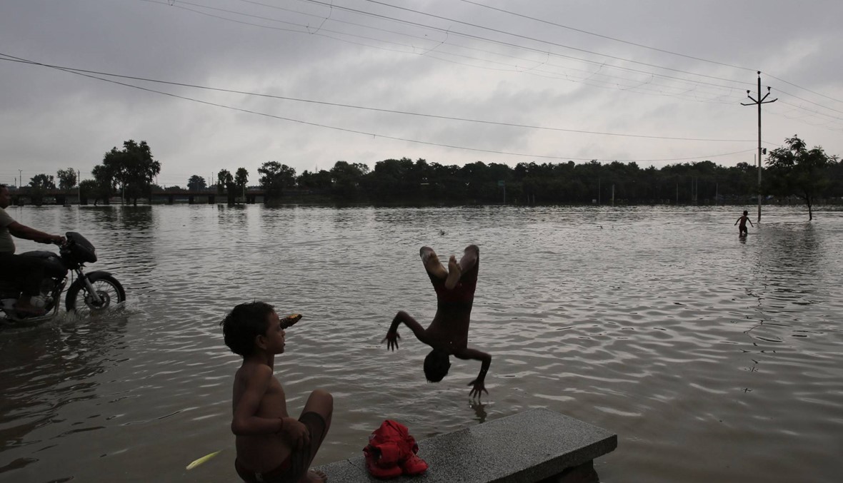 أمطار غزيرة في ولاية هندية: وفاة العشرات