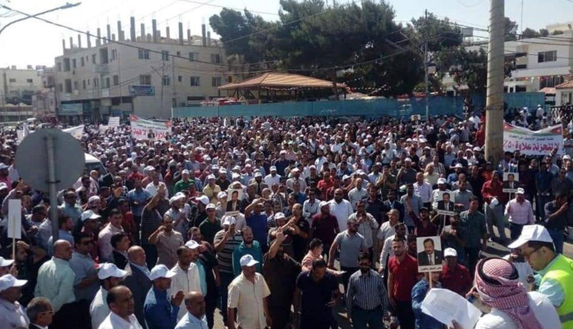 المعلمون يواصلون اضرابهم للاسبوع الرابع في الأردن