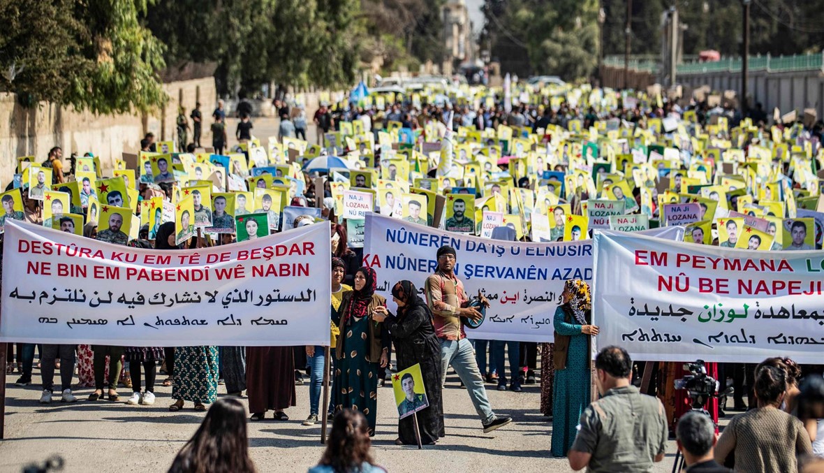 تظاهرة في القامشلي تنديداً بـ"إقصاء" الأكراد عن اللجنة الدستورية