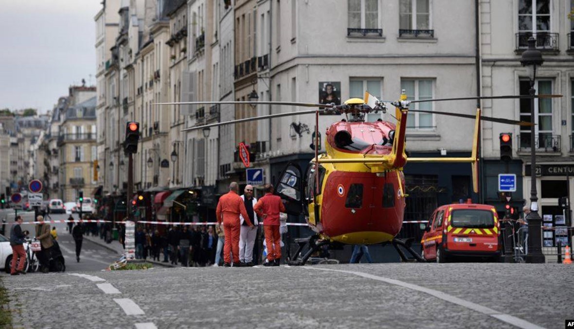 المحققون يسعون لمعرفة دوافع منفذ الاعتداء على مقر الشرطة في باريس