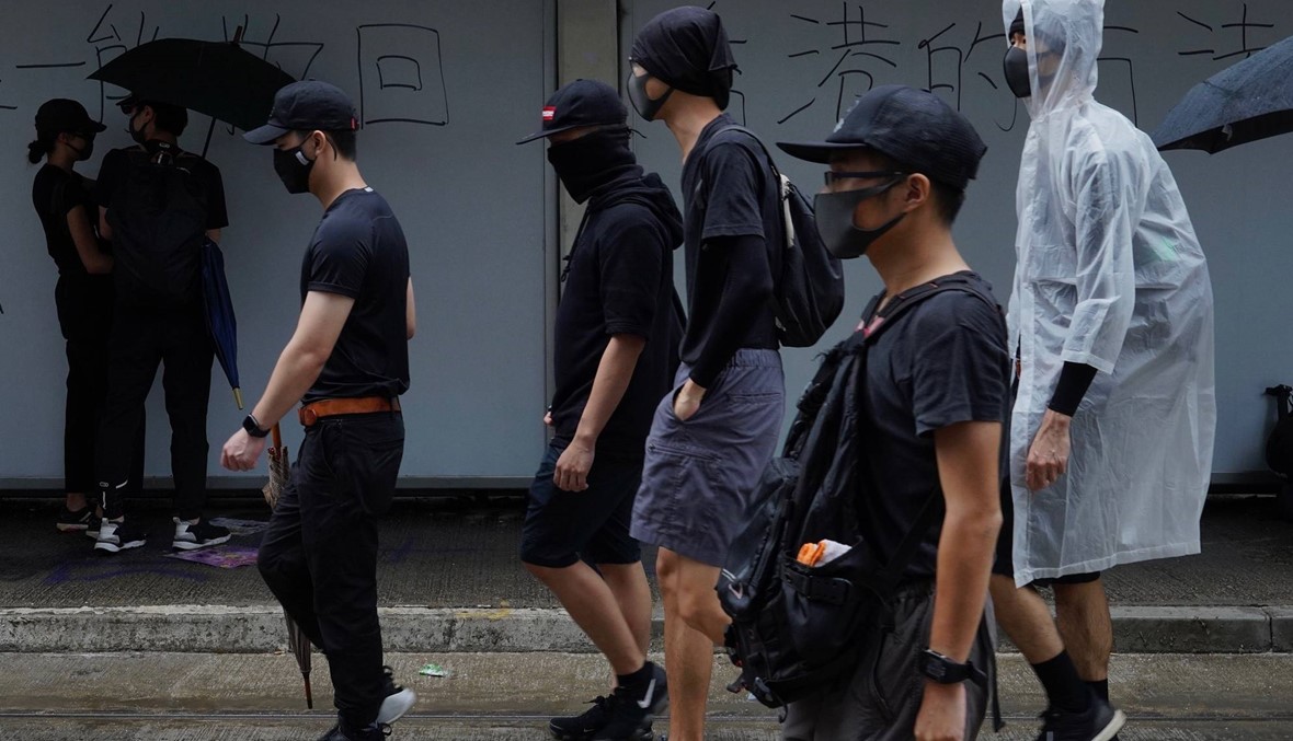 هونغ كونغ لا تُسقط الأقنعة وجولة جديدة من التظاهرات