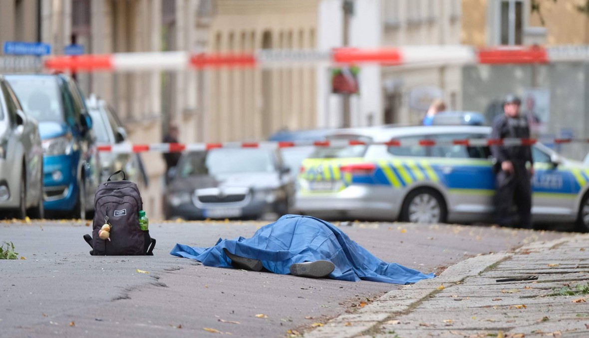 "على السكان ملازمة منازلهم"... قتيلان في إطلاق نار بأحد شوارع مدينة هاله الألمانية