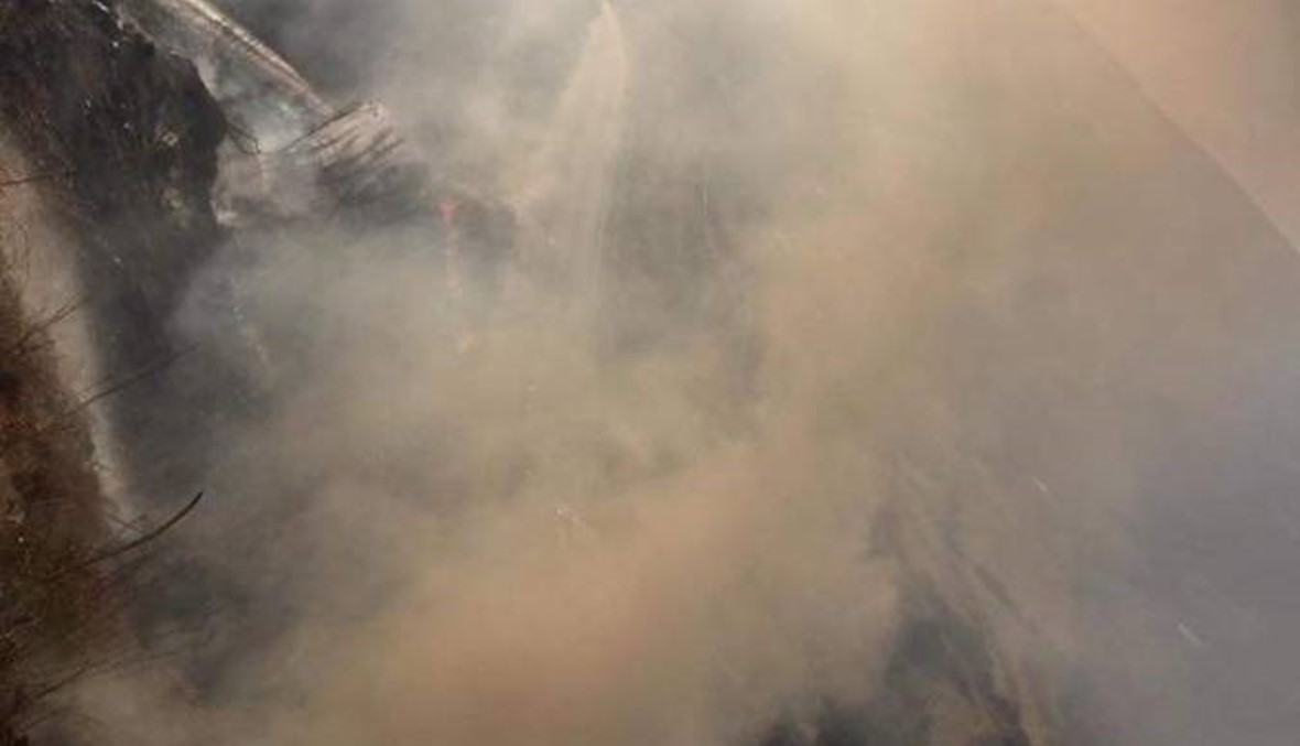 اندلاع حريق في بيت الحاج العكارية... أضرار ببساتين الزيتون