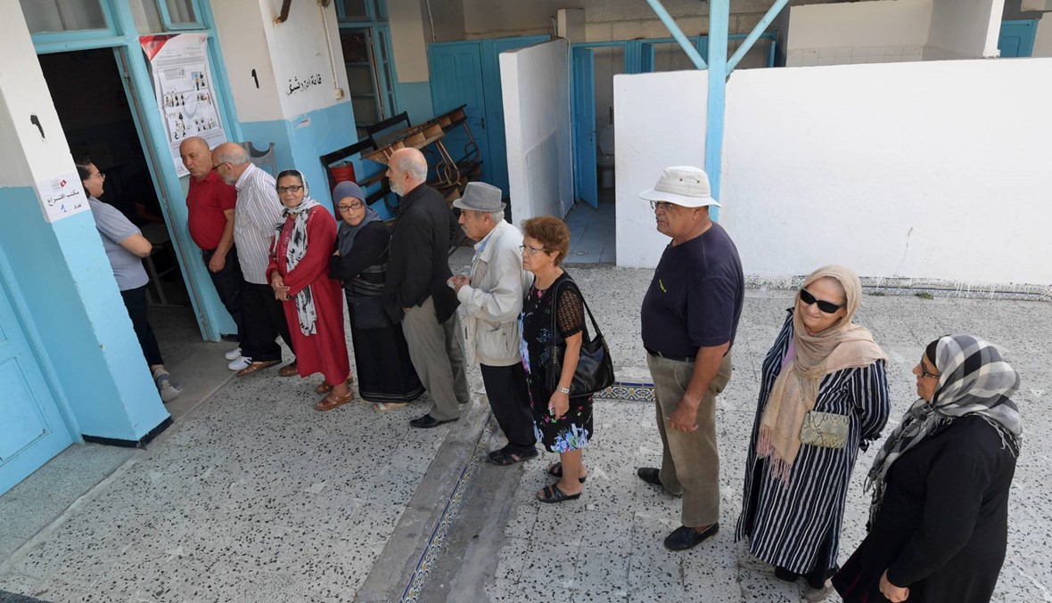 الانتخابات الرئاسيّة في تونس: نسبة المشاركة بلغت 17,8% نحو الظهر