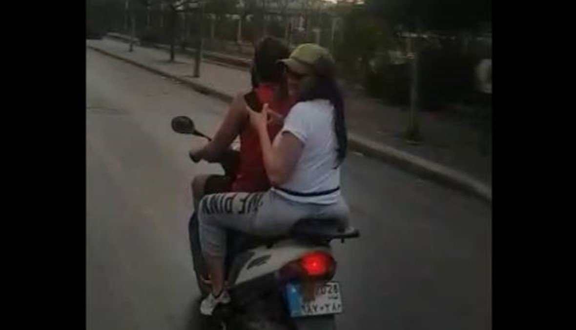 بالفيديو: مي حريري تستقل دراجة نارية للوصول إلى مطار رفيق الحريري!