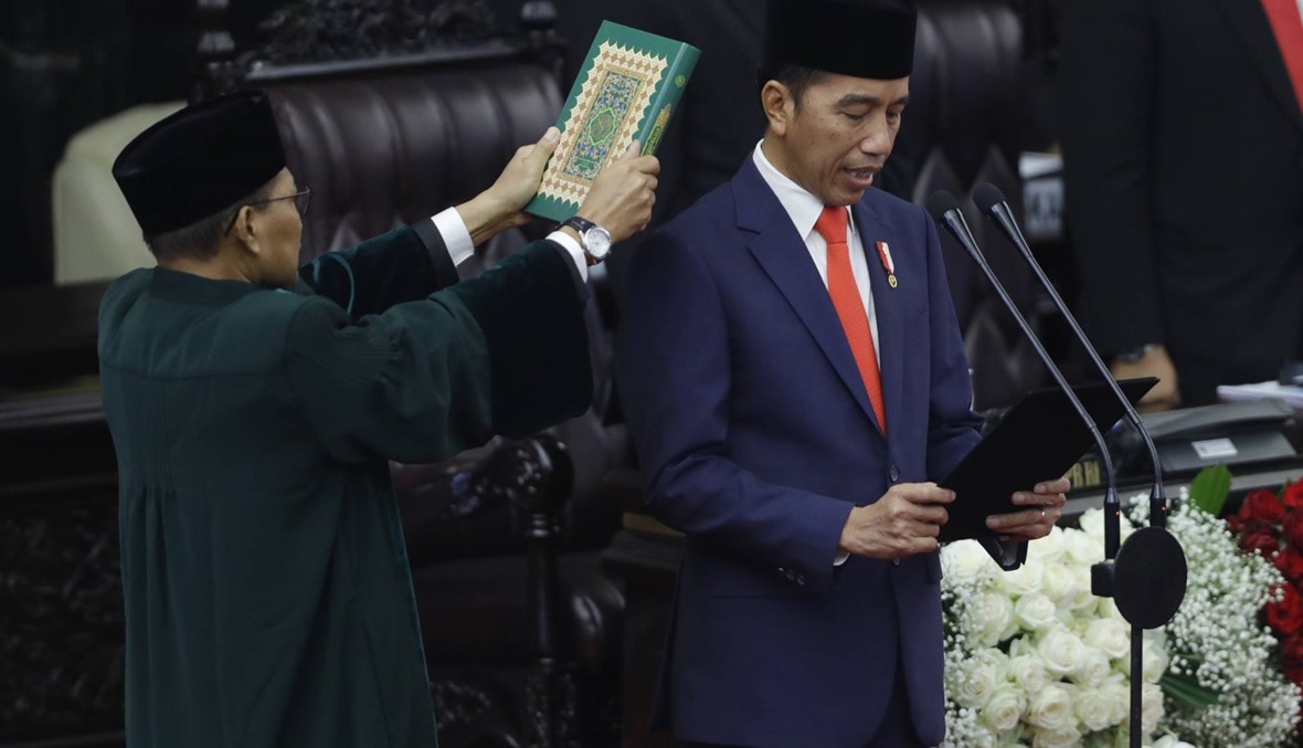 إندونيسيا: ويدودو أدّى اليمين لولاية ثانية
