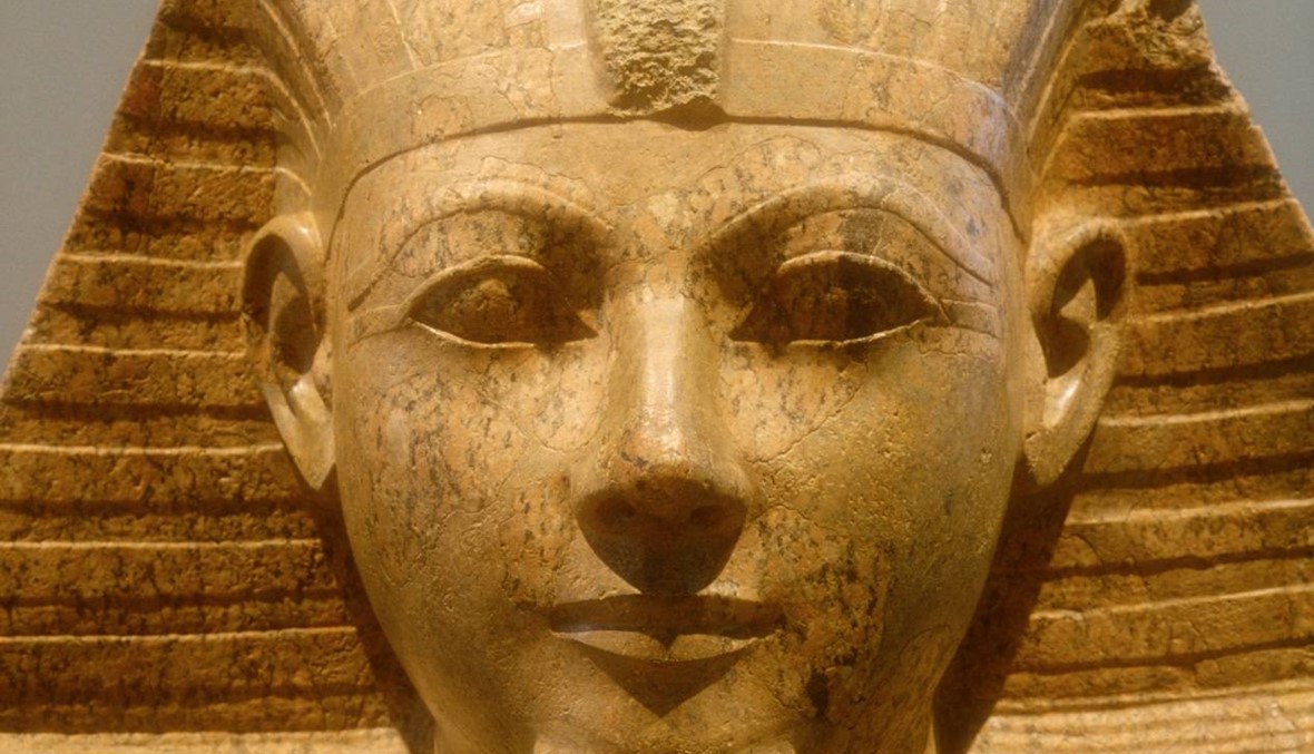 قصة الملكة حتشبسوت التي حكمت مصر بقوة وماتت بظروف غامضة؟
