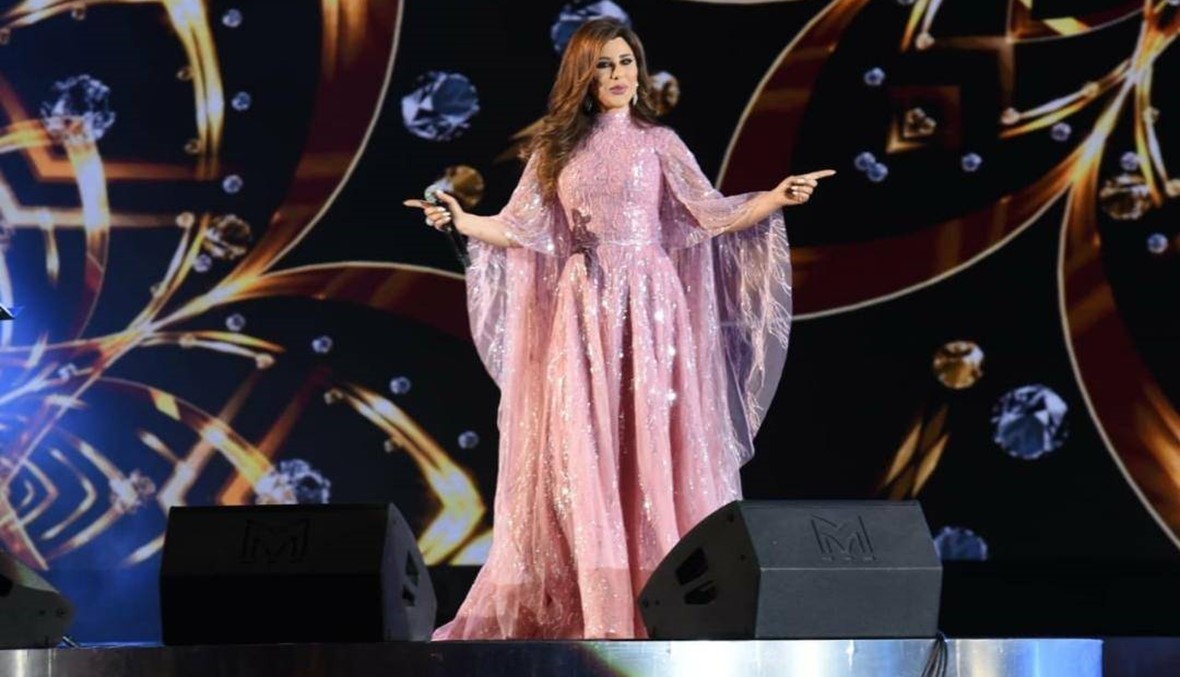نجوى كرم من الرياض: "من لا يحب وطنه لا يمكن أن يحب أحداً" (فيديو)