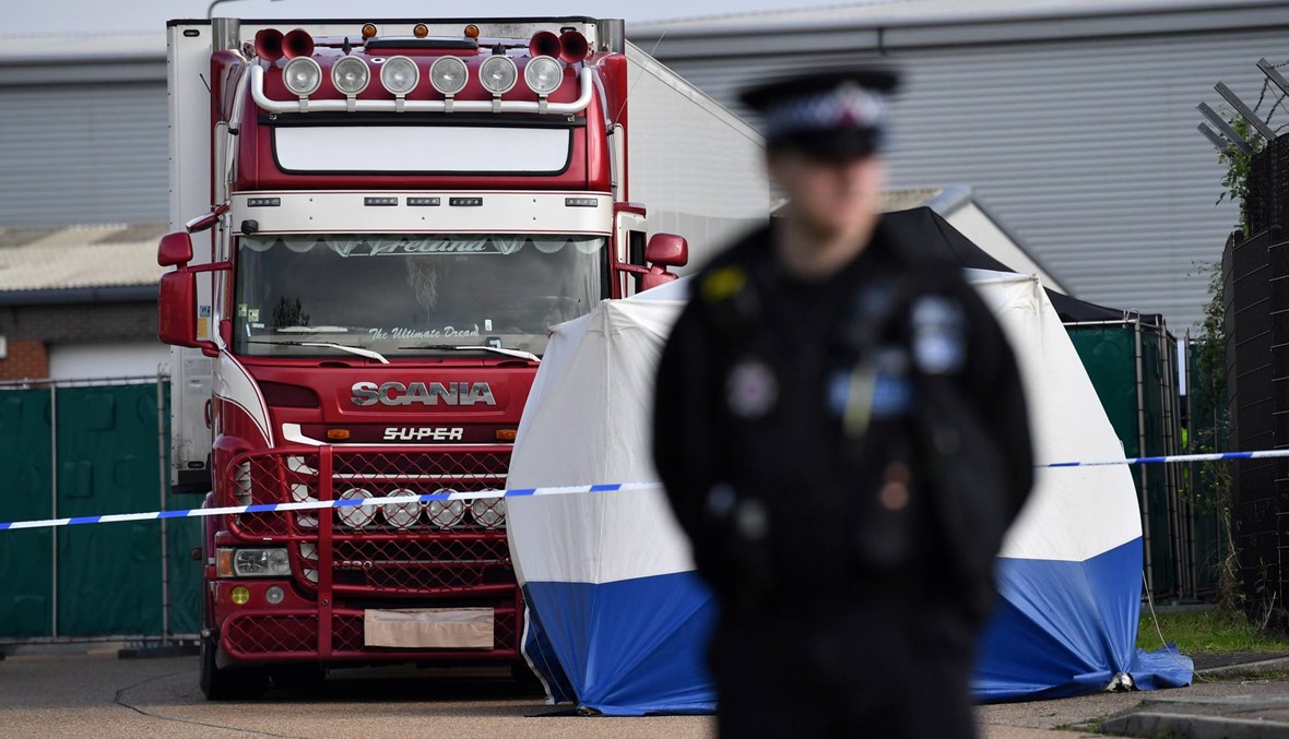 بريطانيا: الجثث الـ39 في شاحنة التبريد تعود لفيتناميّين