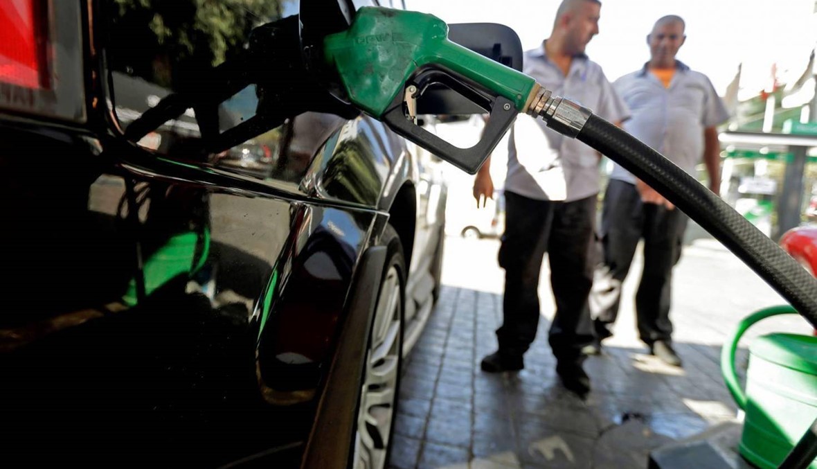الشركات المستوردة للنفط تردّ على شائعات توقّف استيراد البنزين