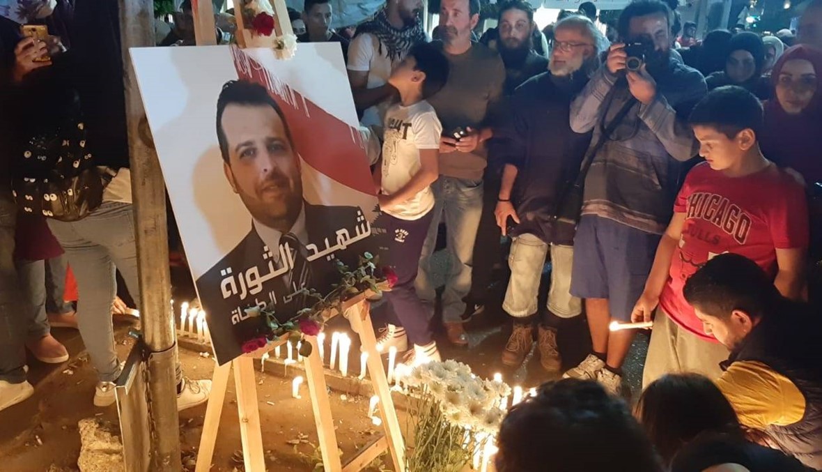 تحية في المناطق للشهيد علاء أبو فخر... إضاءة شموع وصلاة لراحة نفسه (صور وفيديو)