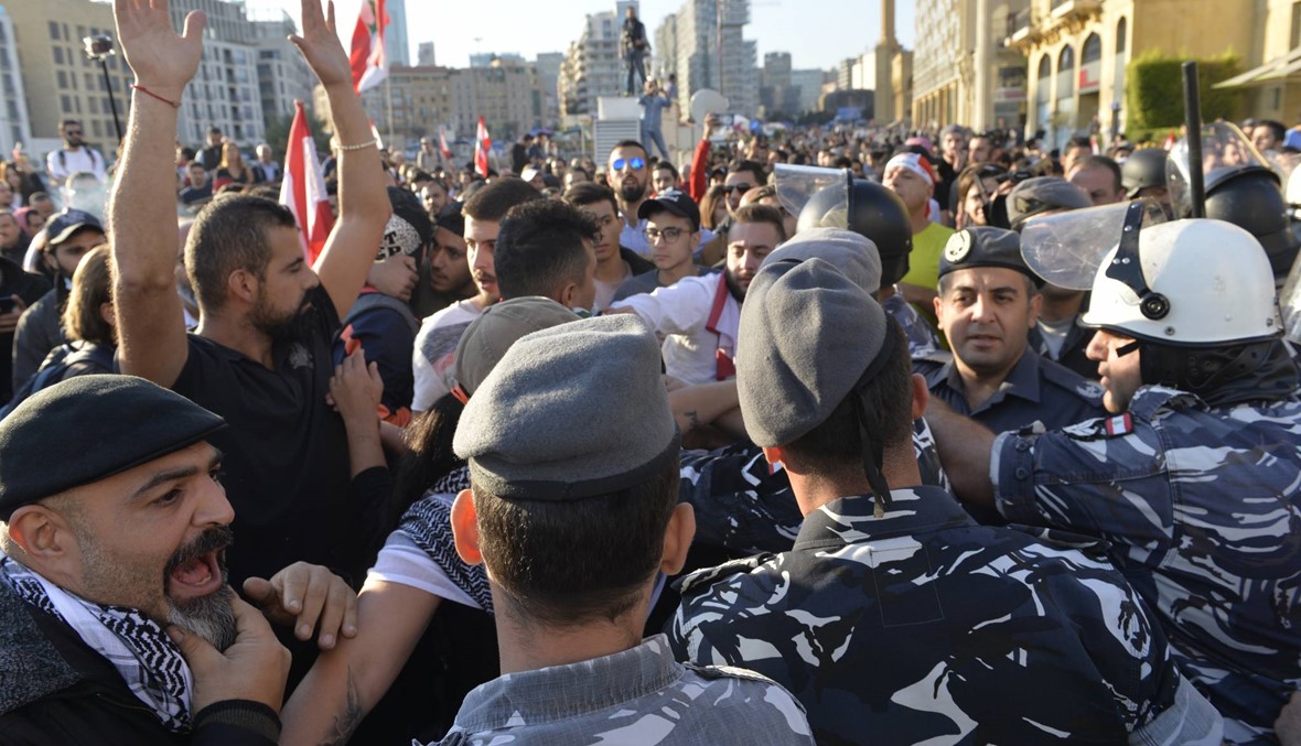 الشارع يتفوّق على المجلس: الأمر للمتظاهرين والقوى الأمنية حيادية