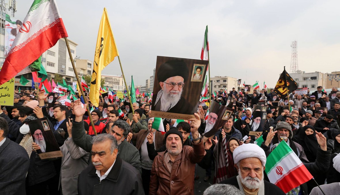 إيران: آلاف من أنصار الحكومة تظاهروا ضدّ "أعمال الشغب" خلال الاحتجاجات