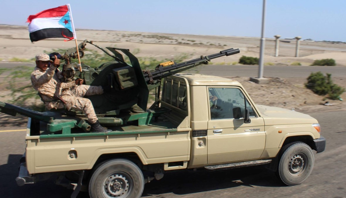 الحوثيون يعلنون إسقاط طائرة هليكوبتر سعودية ومقتل طياريها