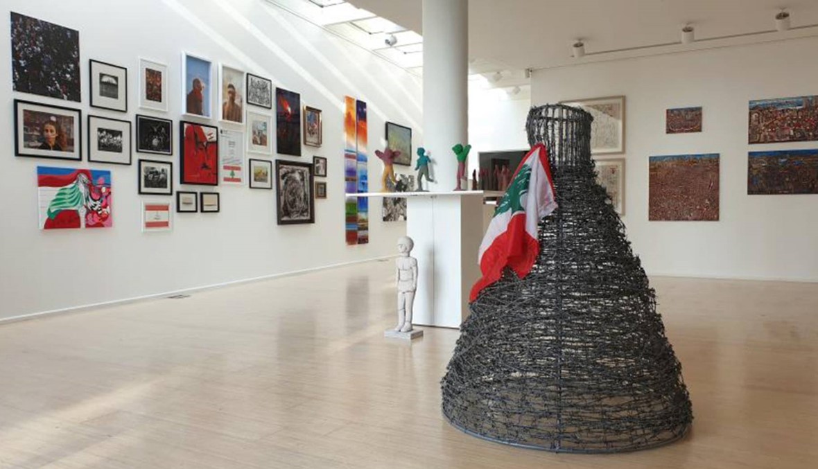 الثورة في "غاليري جانين ربيز": أعمال لخمسين فنّانًا دعمًا للتحرّك التاريخيّ