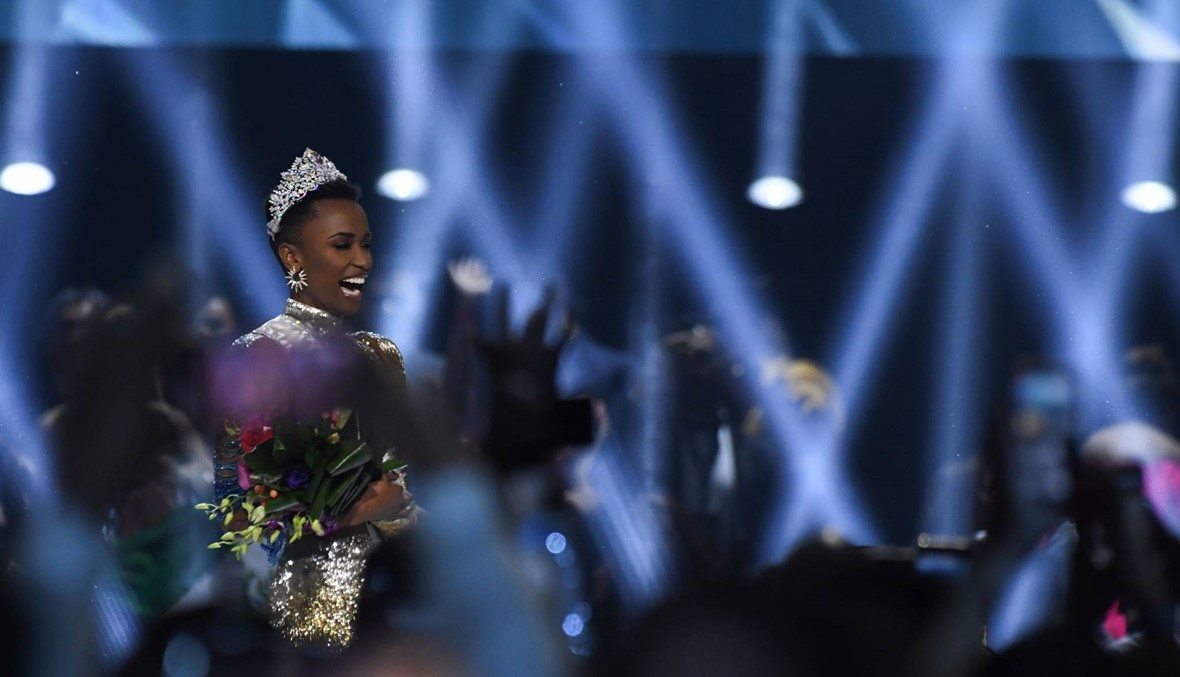 جنوب أفريقيا تحصد لقب ملكة جمال الكون: "ترعرعتُ في عالم لا يعتبر النساء مثلي جميلات" (فيديو)
