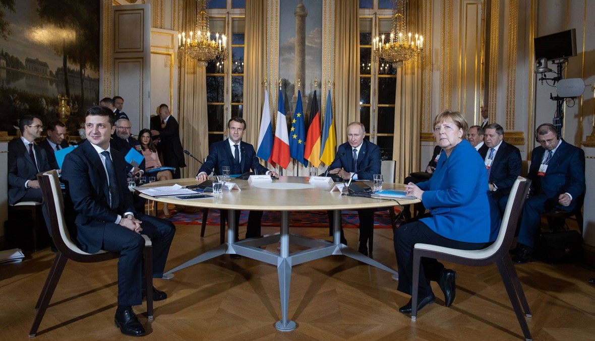 لقاء بين بوتين وزيلينسكي في باريس لإنهاء الحرب في أوكرانيا