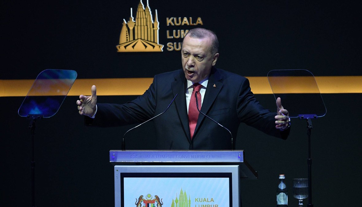إردوغان يبدي الاستعداد "لتعزيز الدعم العسكري" لحكومة الوفاق الليبيّة "إذا تطلّب الأمر"