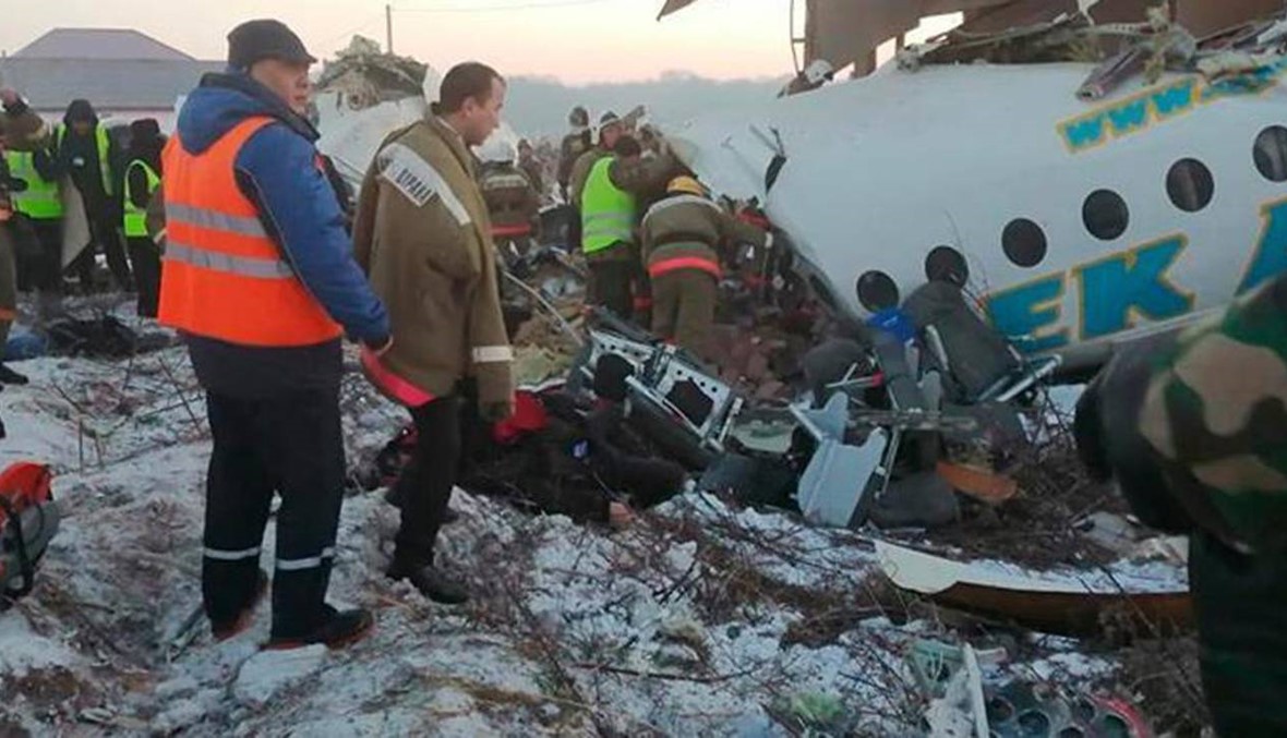 مقتل 14 شخصًا بتحطم طائرة ركاب في كازاخستان