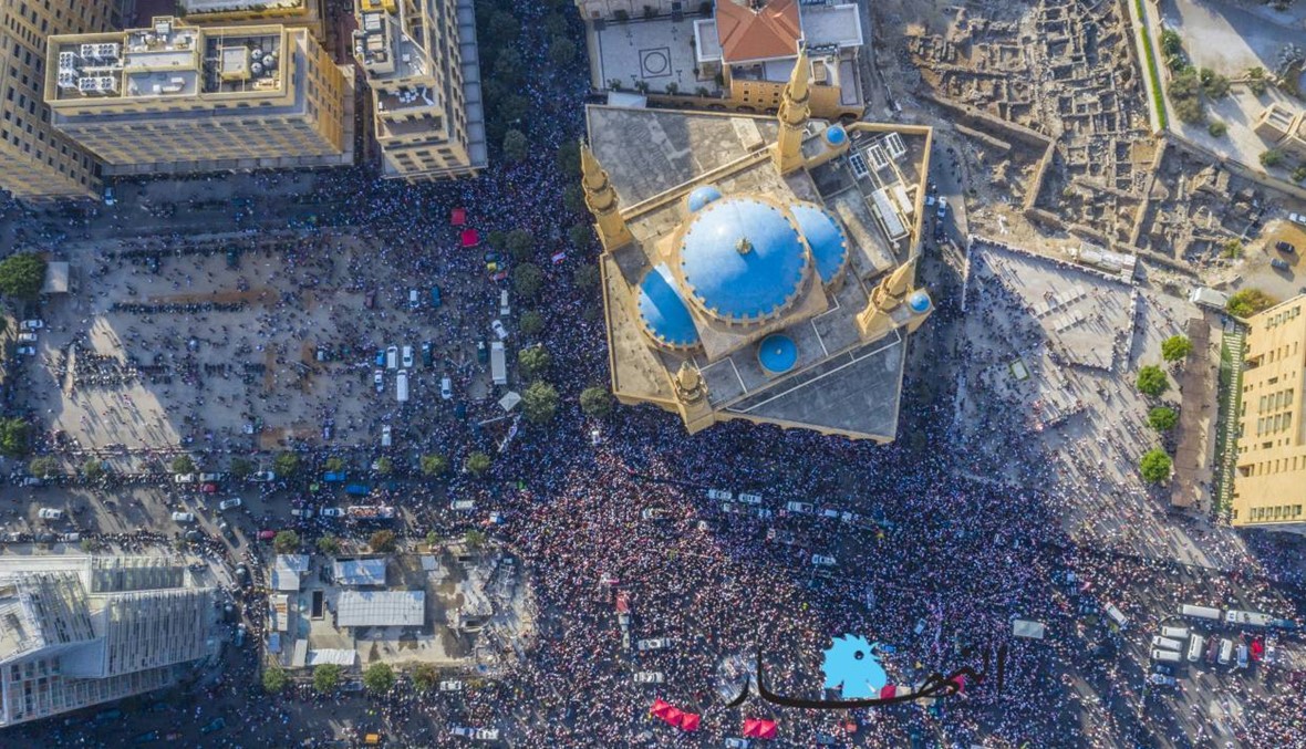 حصاد العام 2019: انتفاضة لبنانية غير مسبوقة بوجه الطبقة السياسية... "كلن يعني كلن"