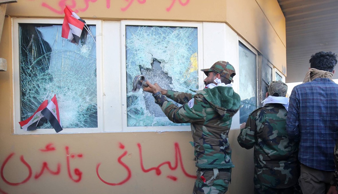 بومبيو يحذر القادة العراقيين من أن واشنطن "ستحمي" مواطنيها بعد اقتحام سفارتها في بغداد
