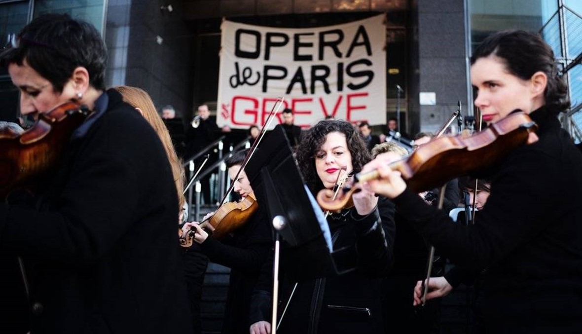 Sour notes for Macron from striking Paris Opera musicians