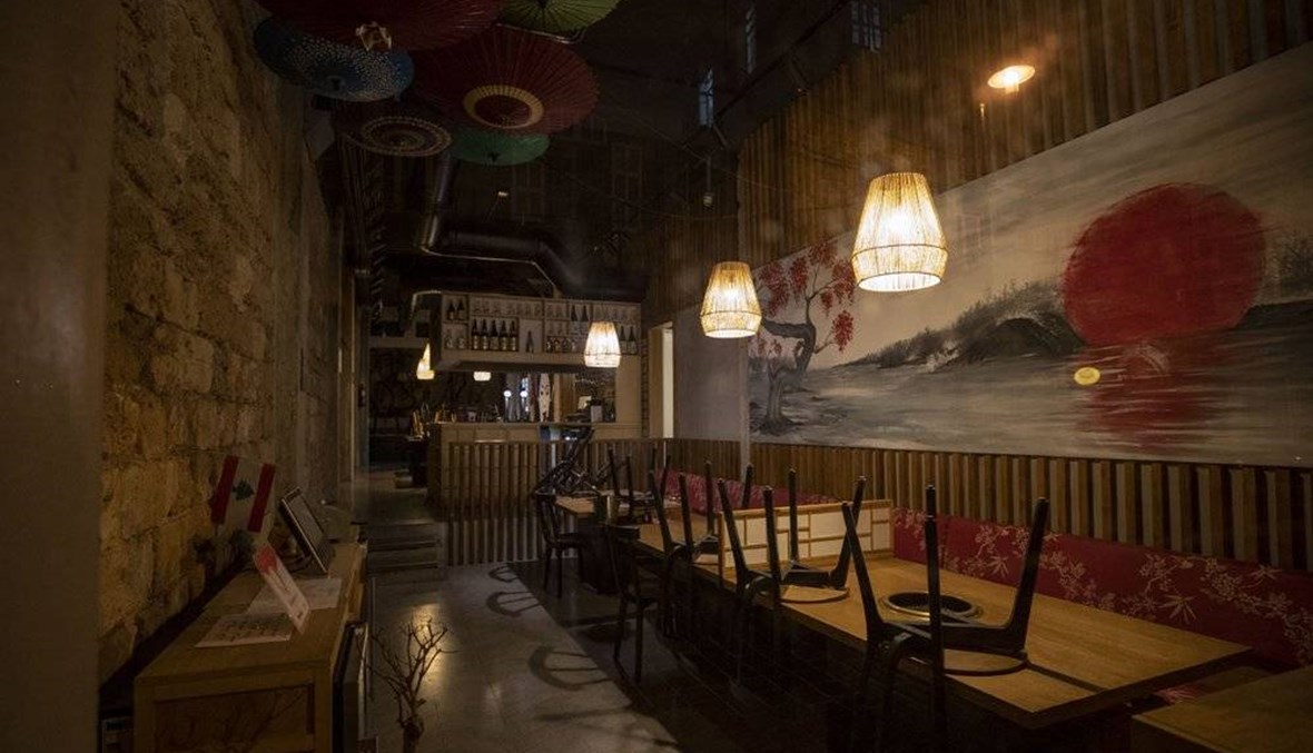 Lebanon restaurants partially reopen, face faltering economy