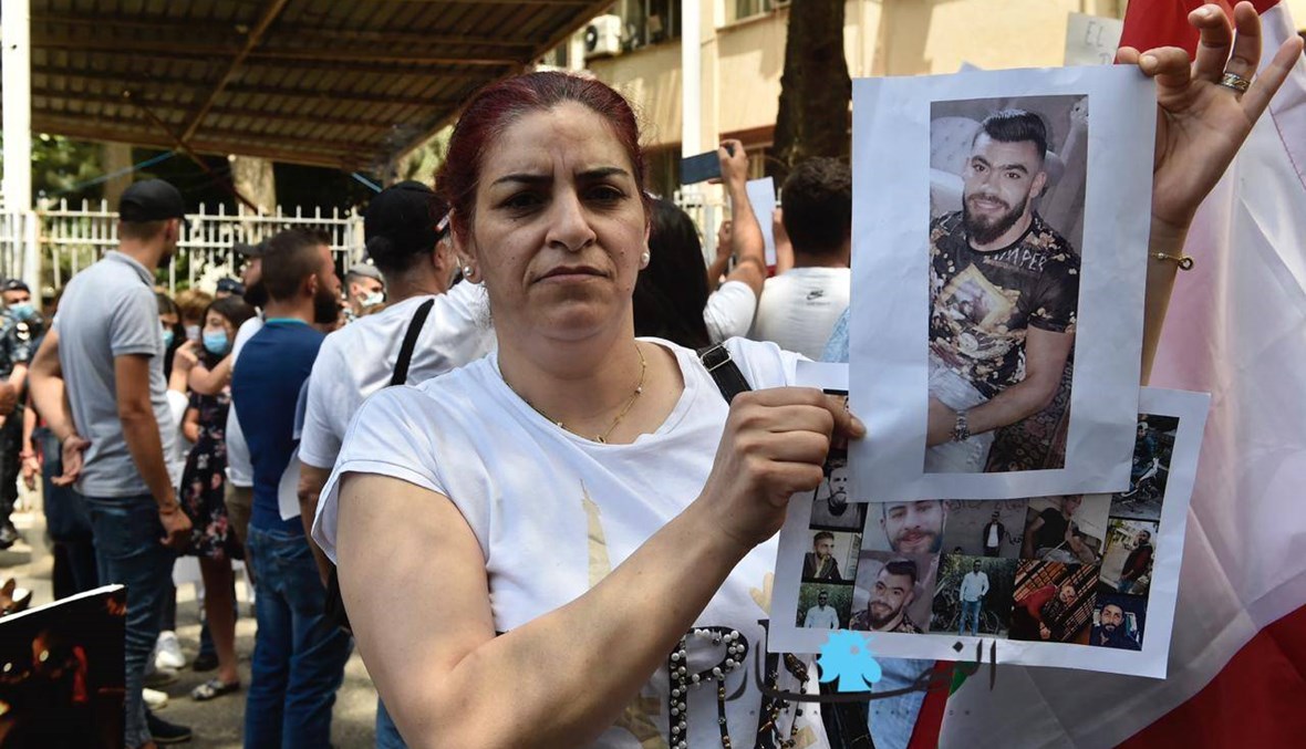 اعتصام أمام قصر العدل في بيروت... مطالبة بإطلاق موقوفين ووقوع إشكال (صور)