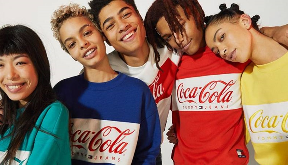 كوكا كولا تعلّق إعلاناتها في وسائل التواصل الاجتماعي رفضاً للعنصرية