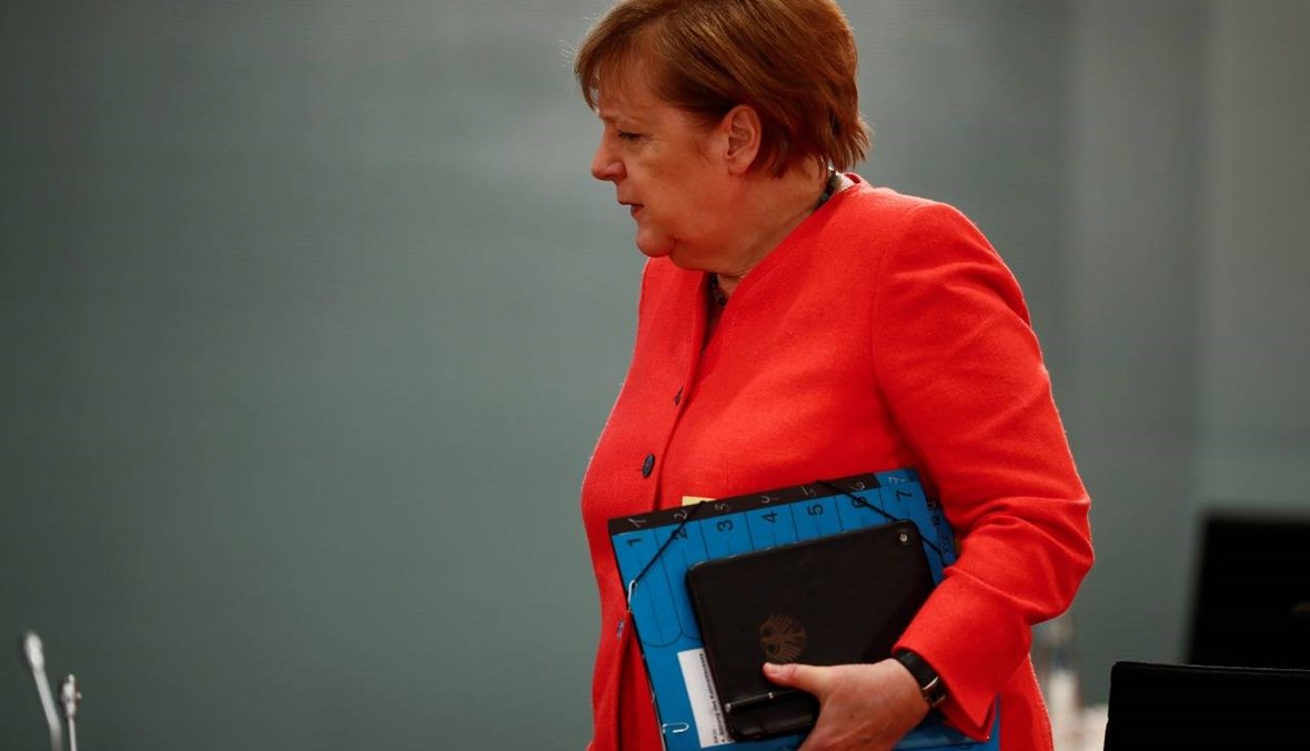 ميركل تستقبل ماكرون عشية تولّي ألمانيا الرئاسة الدوريّة للاتّحاد الأوروبي