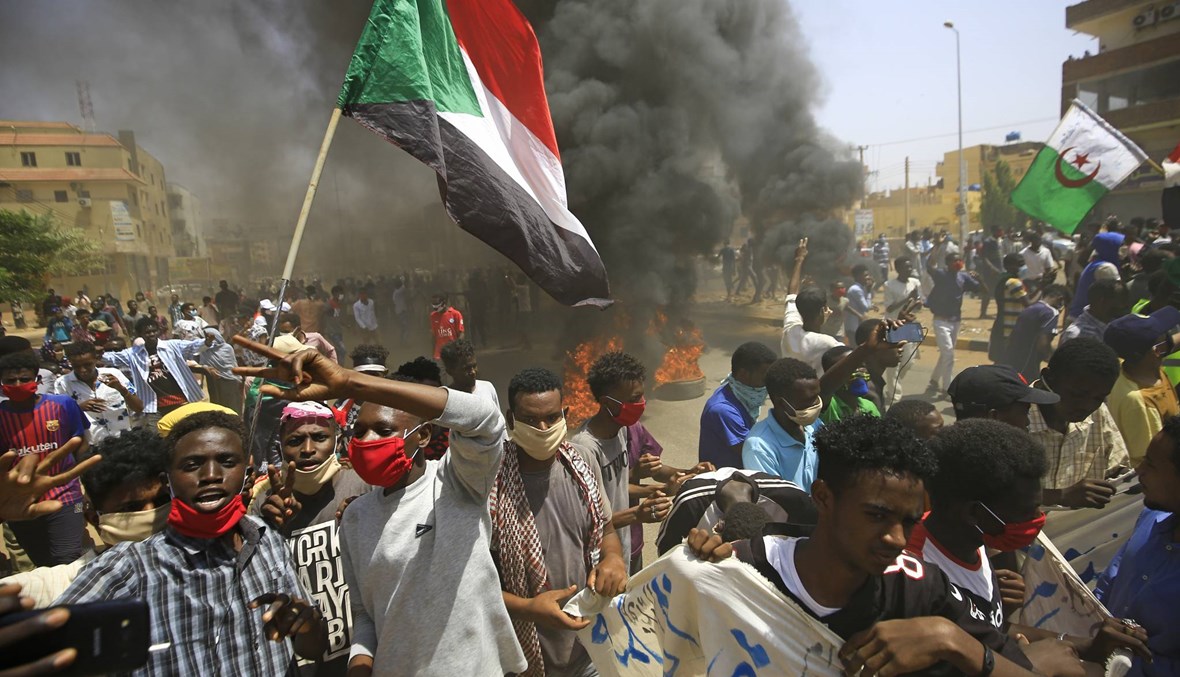 تظاهرة "السلام والعدالة" في السودان... عشرات المصابين ومقتل مدنيّ