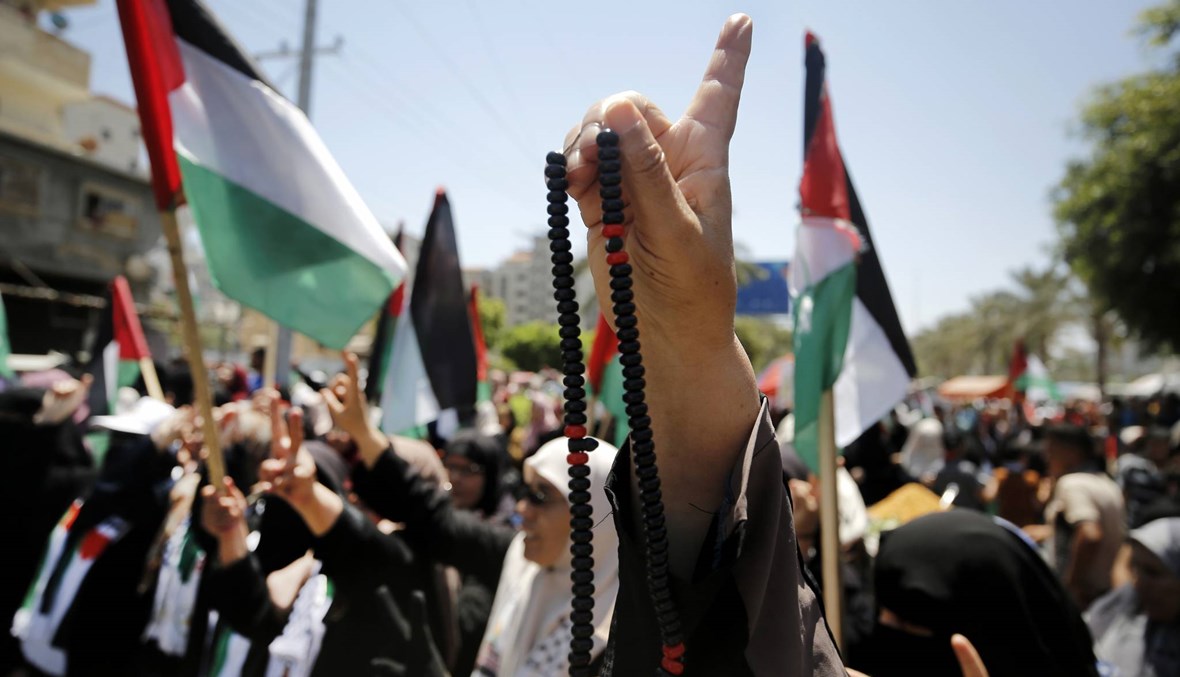 تظاهرة ألفية في غزّة ضد مخطّط الضمّ: "فلسطين سنحرّرها بالدم"